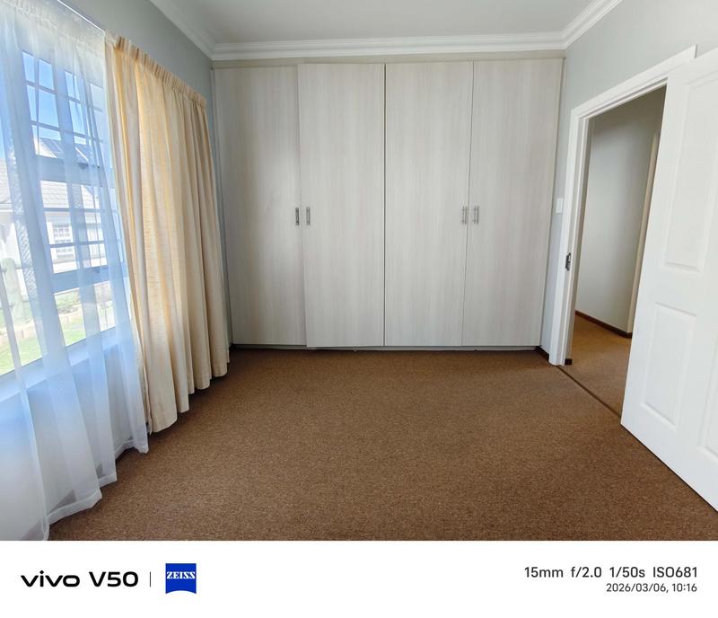 2 Bedroom Property for Sale in Heiderand Western Cape